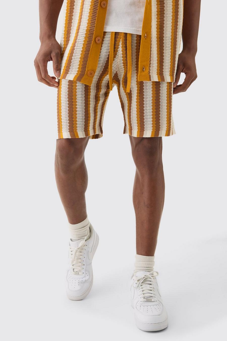 Mustard Gestreepte Gebreide Baggy Shorts Met Open Stiksels image number 1