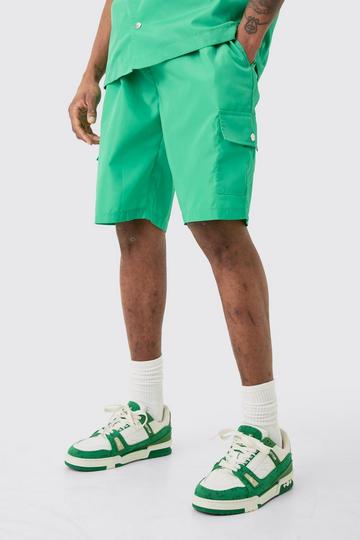 Tall Elasticated Waist Relaxed Nylon Man Cargo Short green