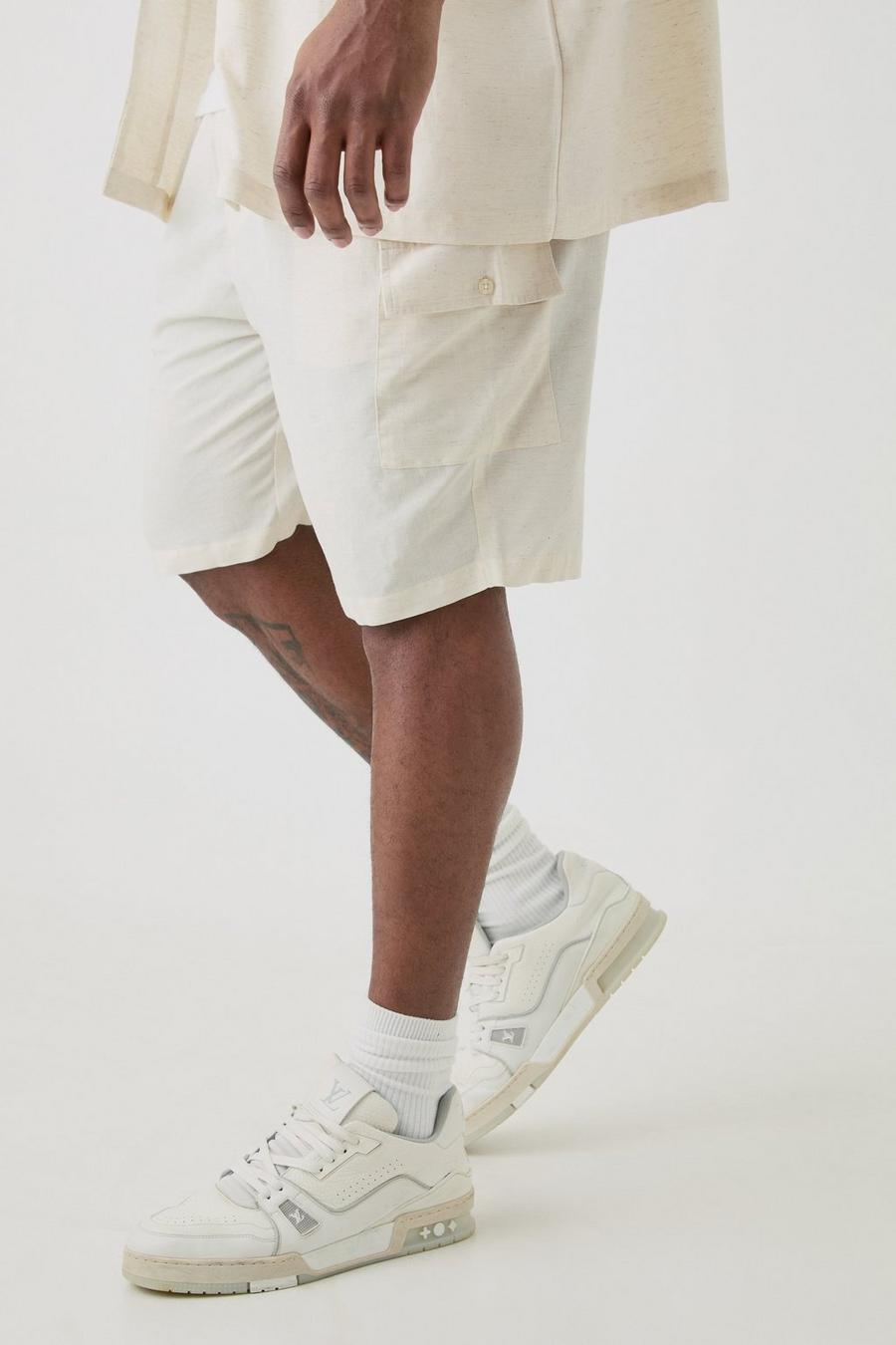 Plus Elasticated Waist Relaxed Linen Cargo Shorts In Natural image number 1