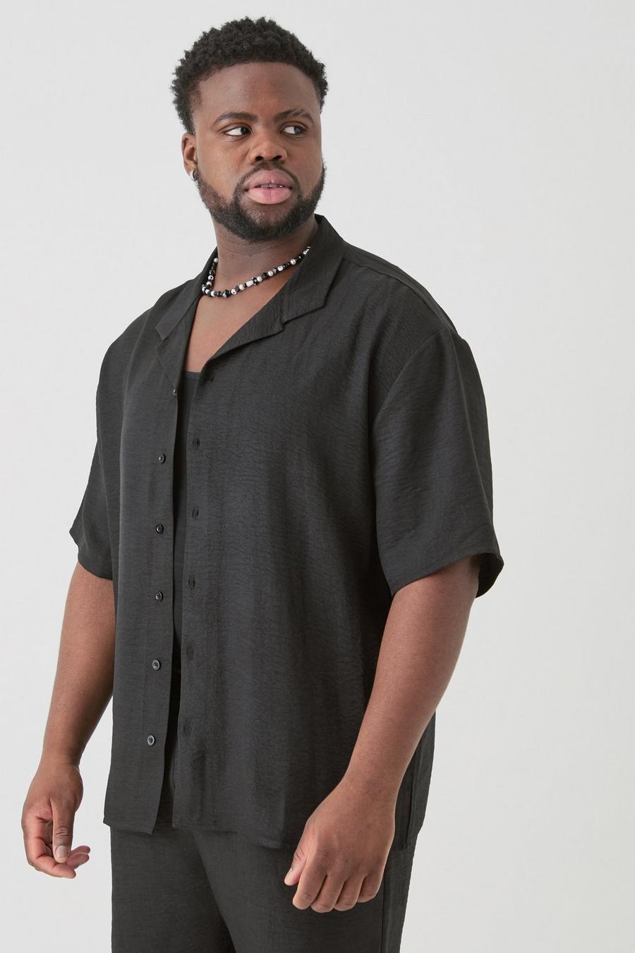 Black Plus Kortärmad skjorta i linnetyg med bowlingkrage image number 1