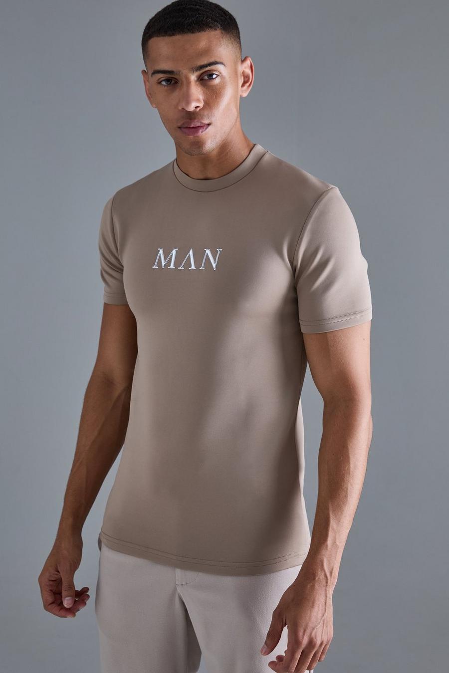 Man Muscle-Fit Scuba T-Shirt, Taupe
