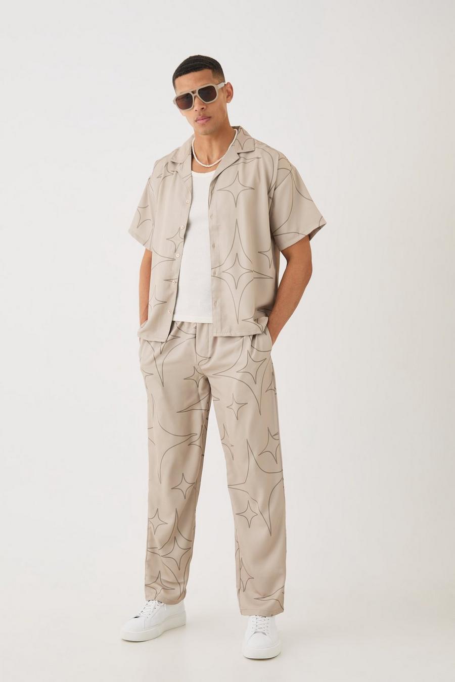 Camicia squadrata in twill morbido con stelle tono su tono & pantaloni, Taupe
