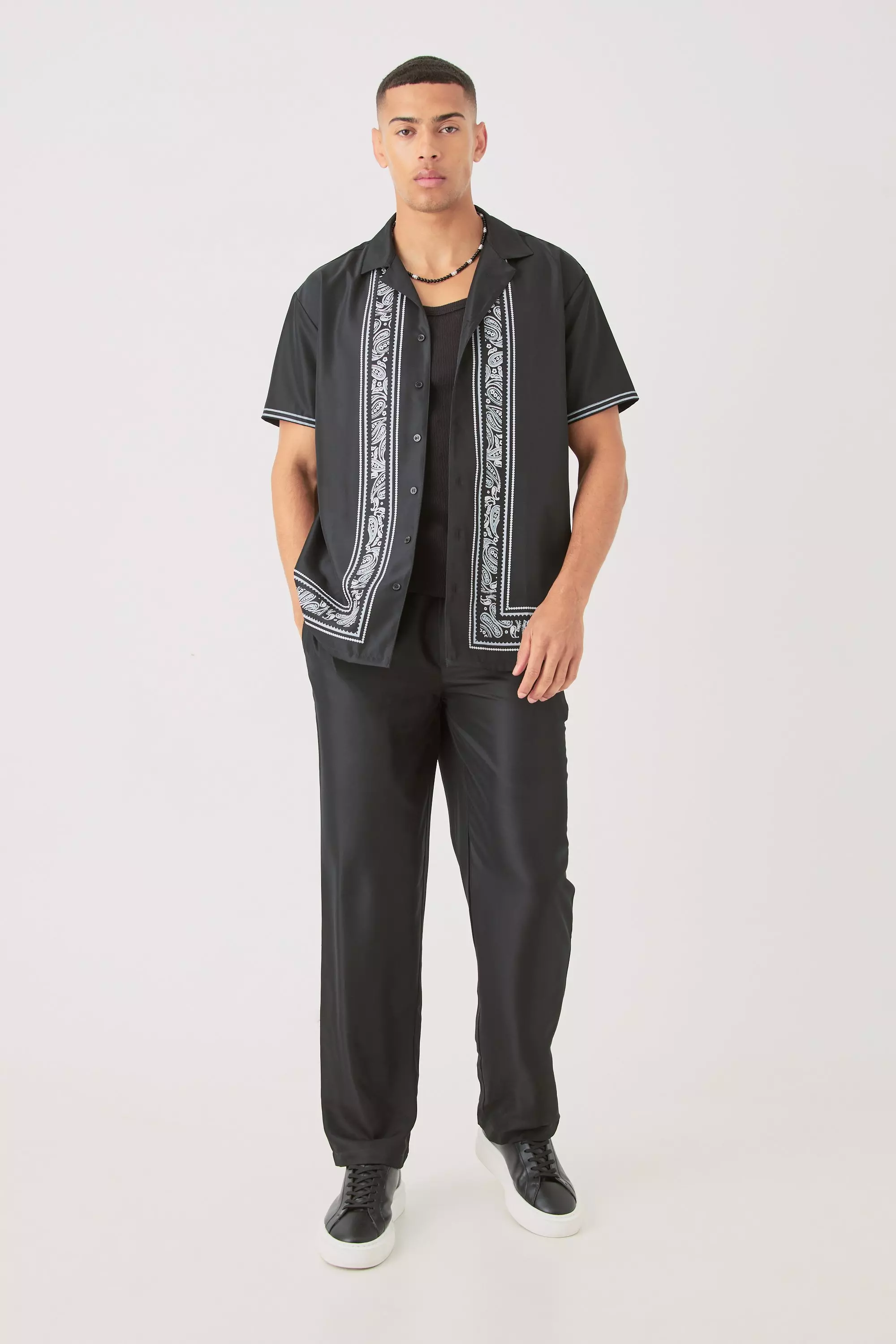 Black Soft Twill Oversized Border Shirt & Trouser Set صورة بديلة