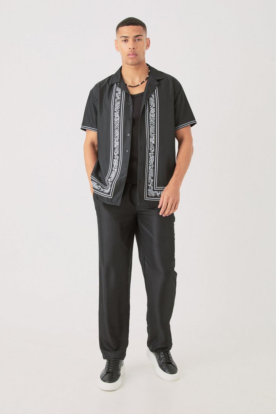Black Oversize mönstrad skjorta och byxor i twill image number 1