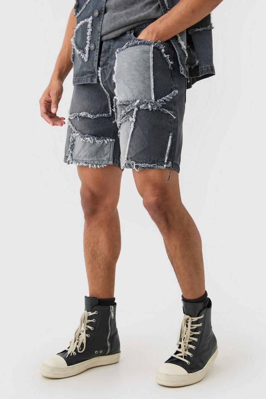 Pantaloncini rilassati in denim effetto smagliato effetto patchwork in grigio antracite, Charcoal image number 1