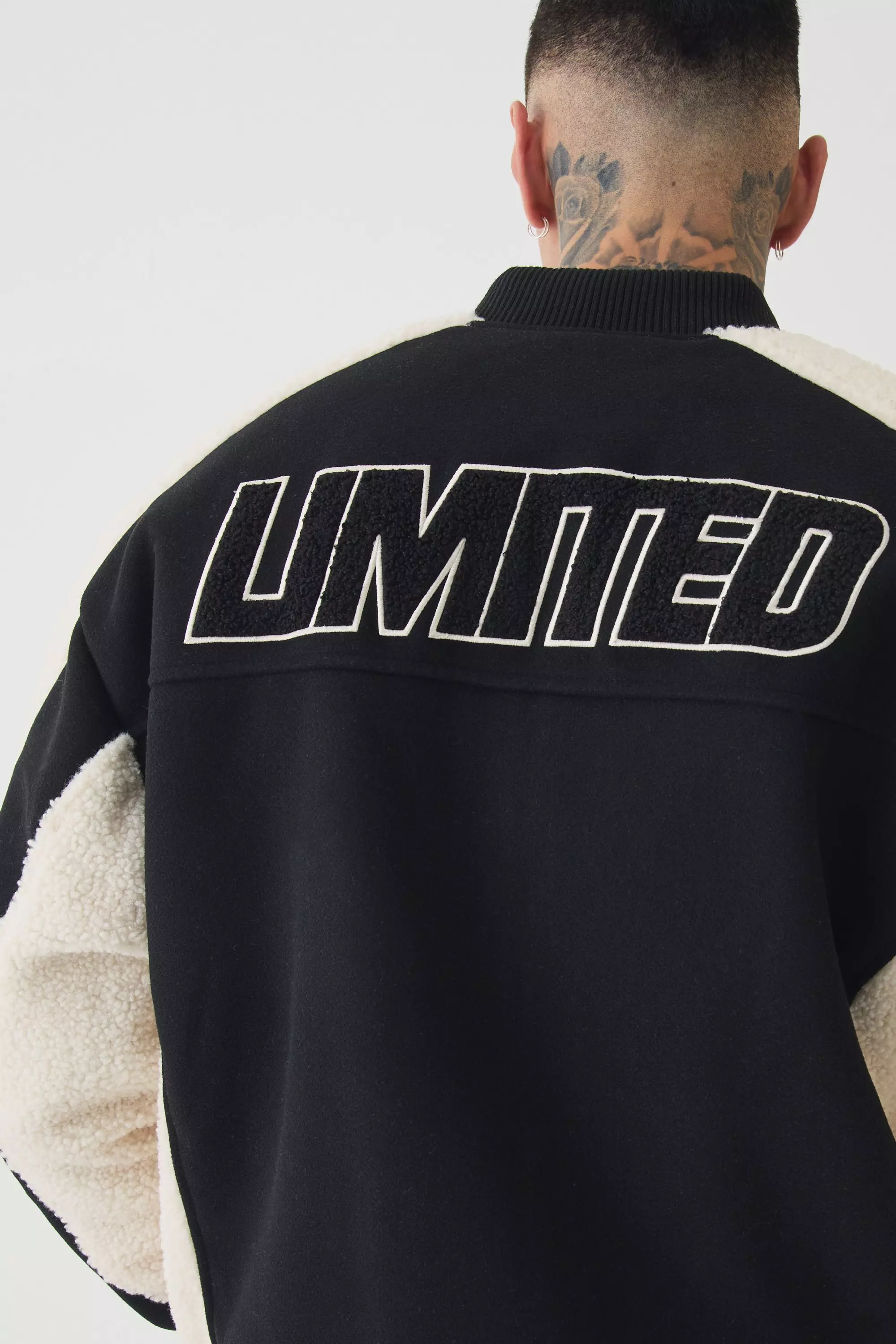 Tall Limited Applique Borg And Melton Bomber Jacket In Black صورة بديلة
