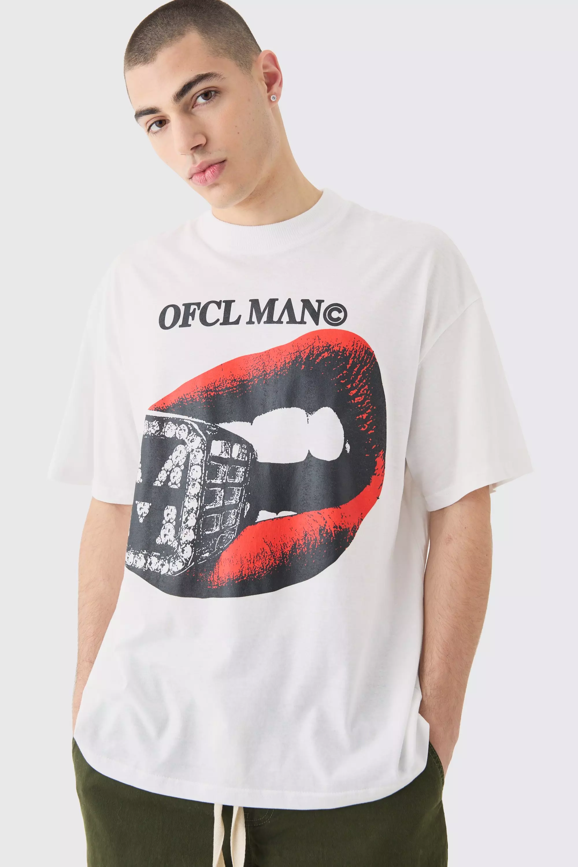 Lip print t shirt outlet