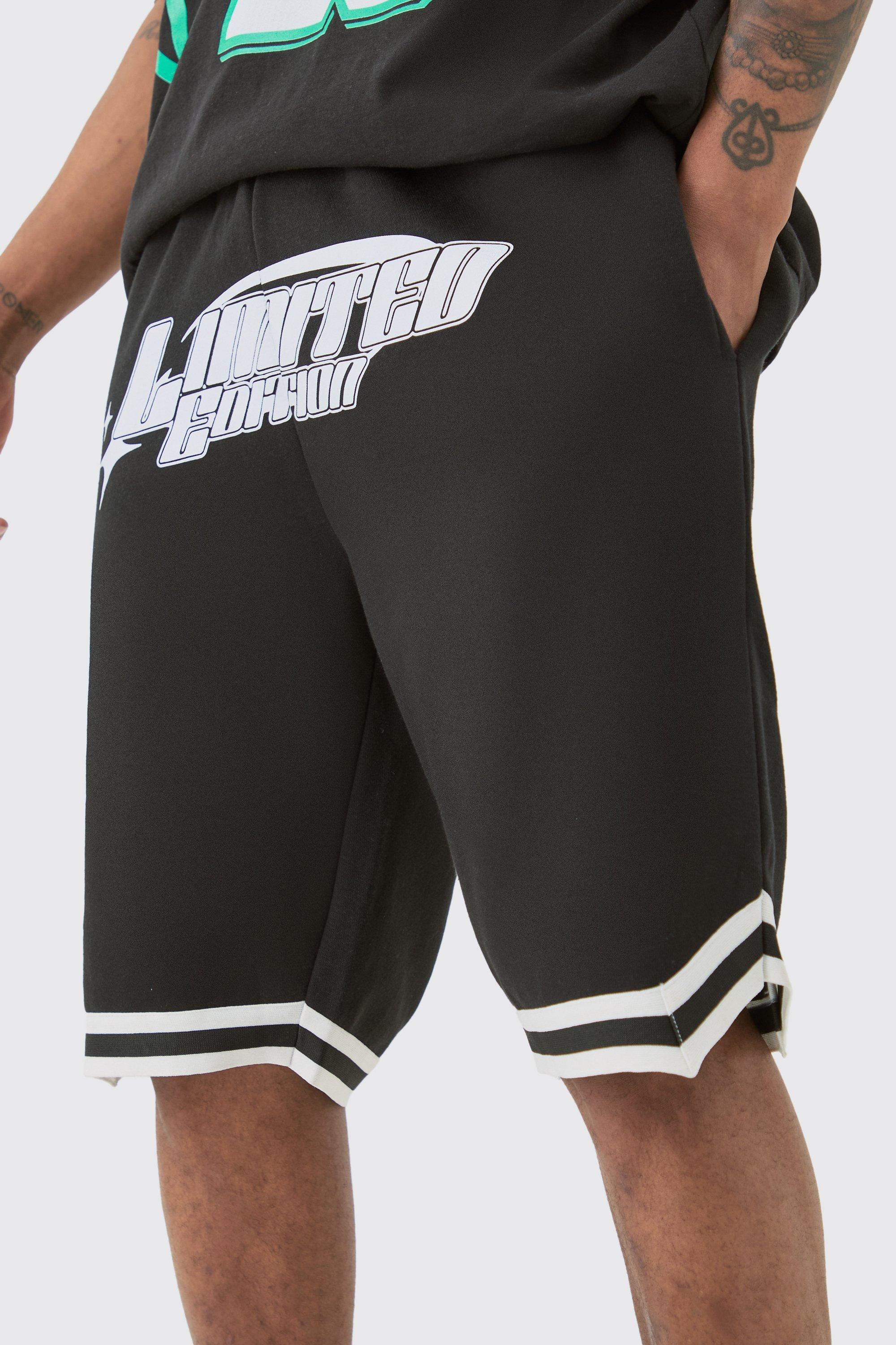 Tall lockere Limited Edition Basketball Shorts in Schwarz