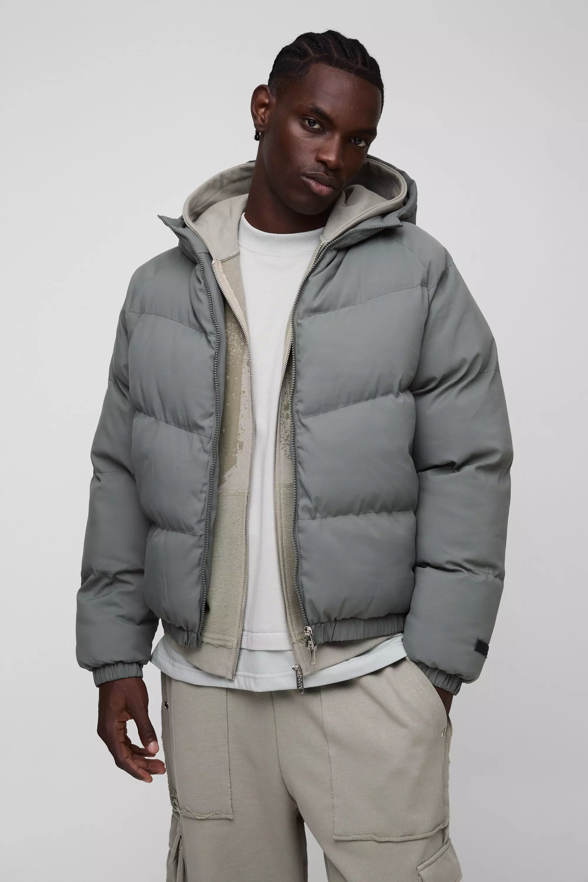 Man Regular Fit Hooded Puffer Coat In Grey alternative image