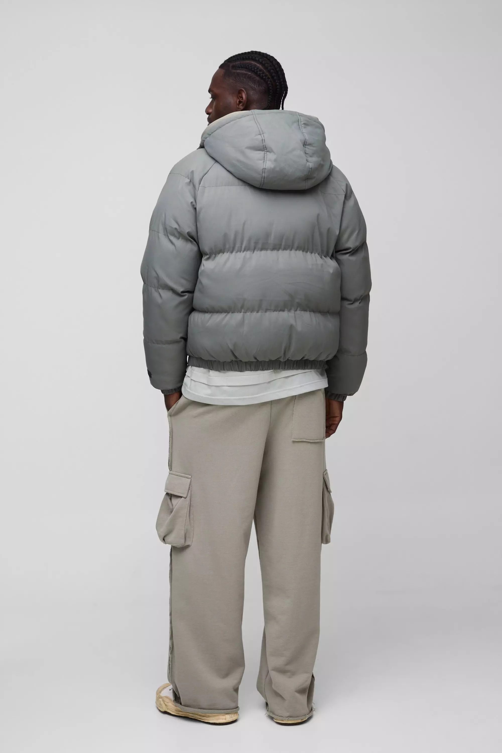 Man Regular Fit Hooded Puffer Coat In Grey alternative image