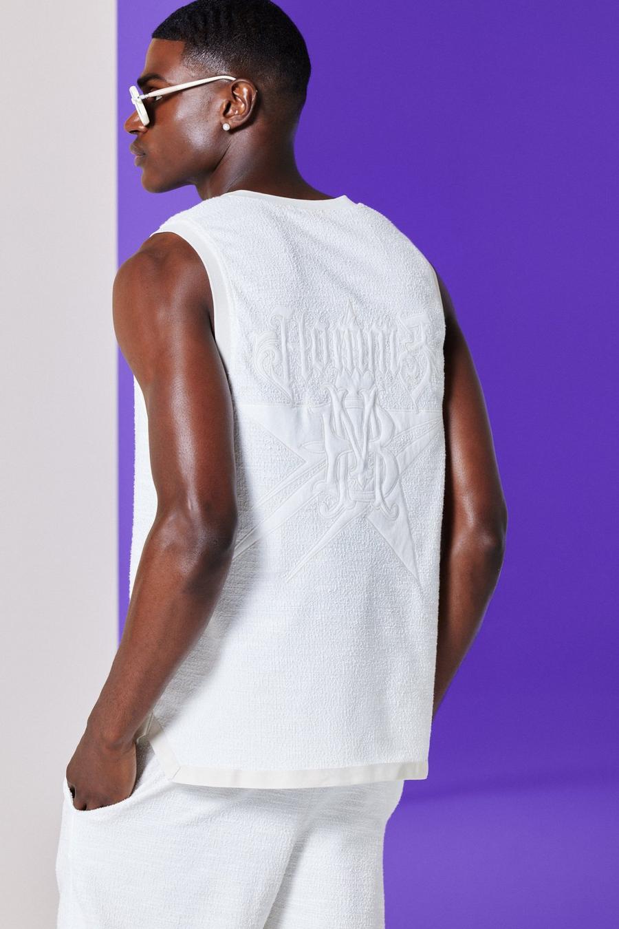 Ecru Textured Star Embroidered V Neck Basketball Vest image number 1