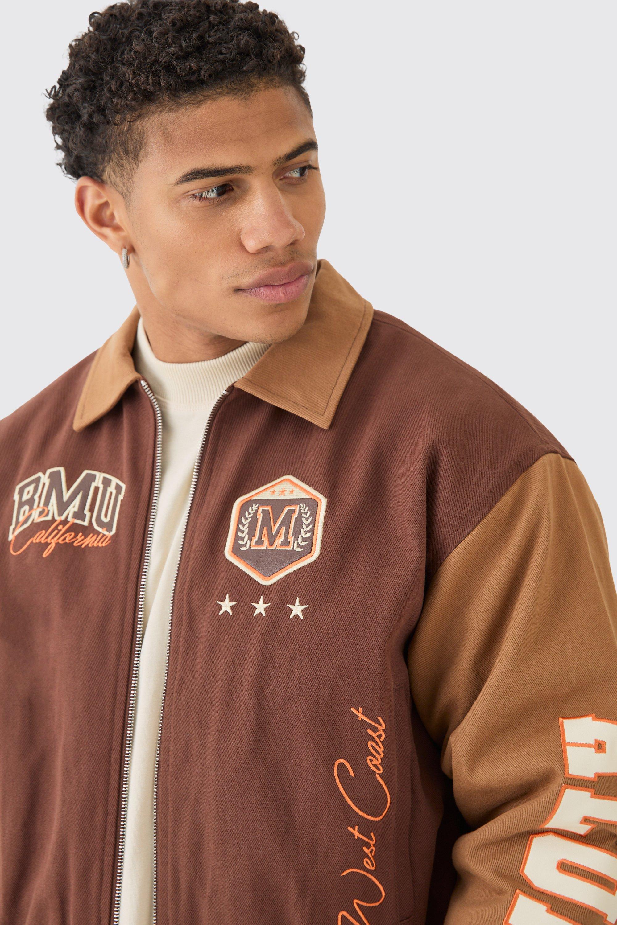 Chaqueta bomber recta de sarga con cuello y estampado universitario en marron boohoo ES