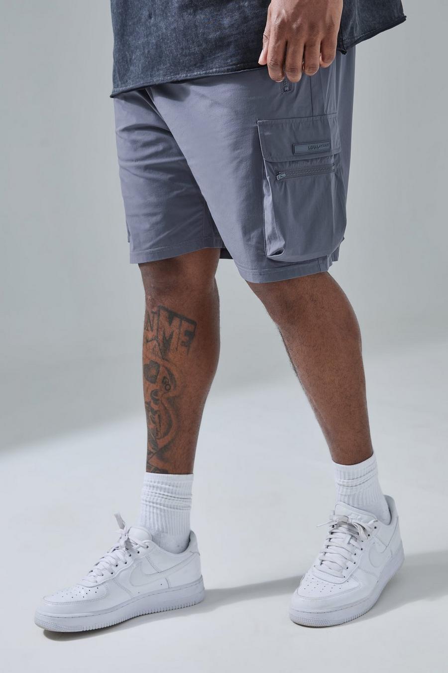 Charcoal Plus Man Active Lightweight 5inch Cargo Shorts image number 1