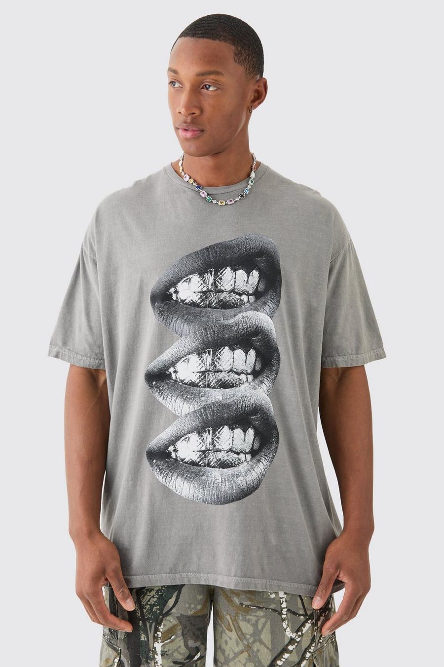 Camiseta oversize con estampado gráfico de labios desteñidos, Charcoal