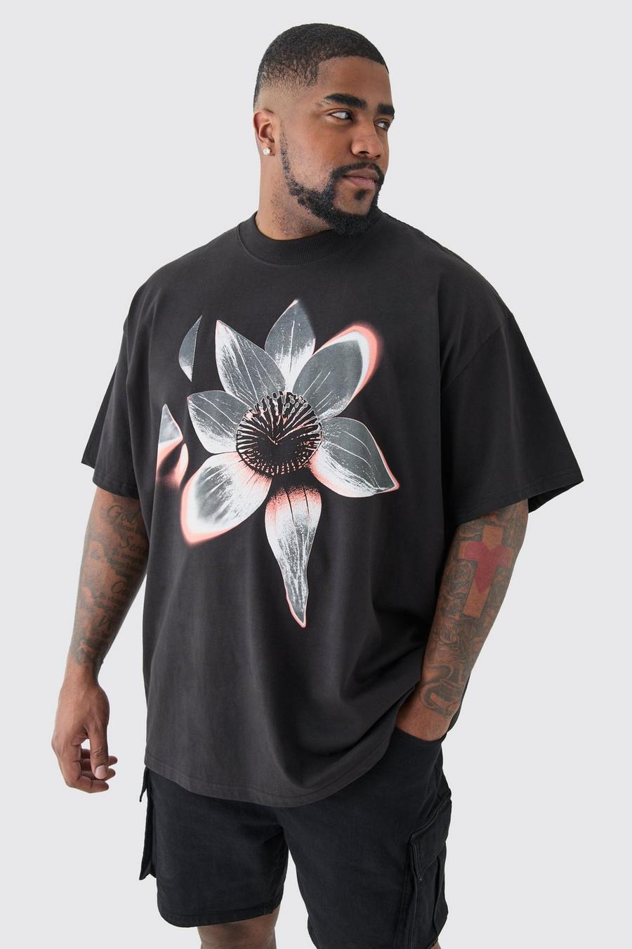 Camiseta Plus oversize con cuello extendido y estampado abstracto de flores, Black image number 1
