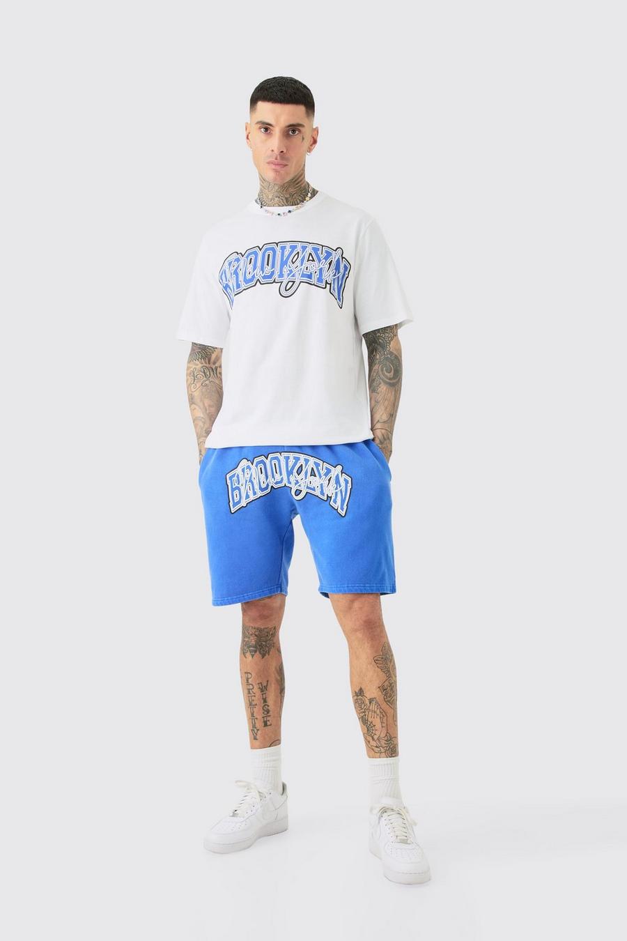 Set Tall T-shirt con stampa Brooklyn stile Varsity & pantaloncini, Multi image number 1