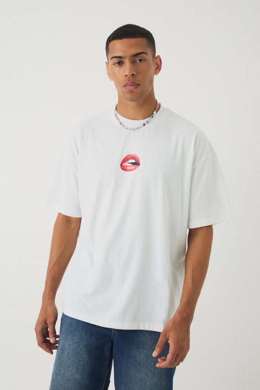 White Oversized Peached Heavyweight Lips Graphic Distressed T-shirt image number 1