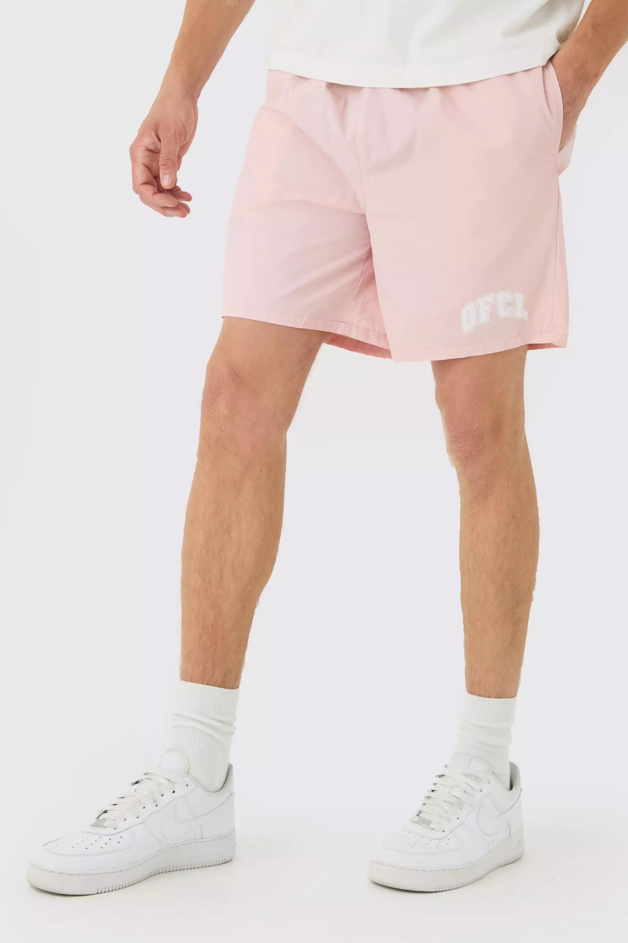 Elasticated Waist OFCL Relaxed Shell Short Shorts In Pink alternative image