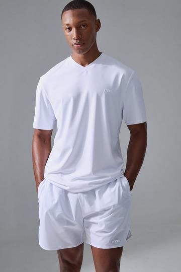 Man Sport V Neck Performance Reg Fit T-shirt white