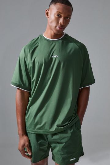 Man Sport Oversized Performance T-shirt green