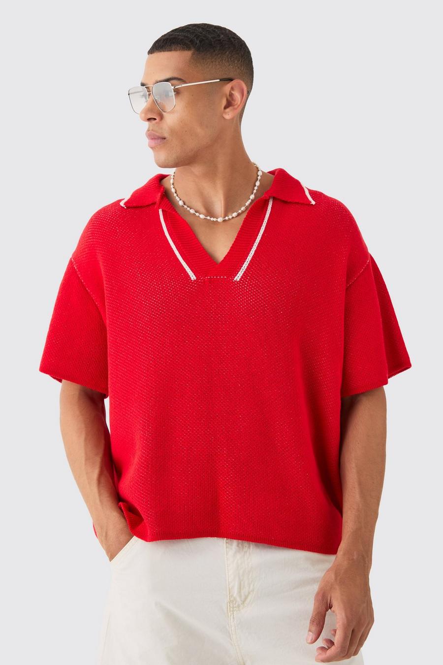 Red Regular Fit V Neck Knitted Polo With Tipping image number 1