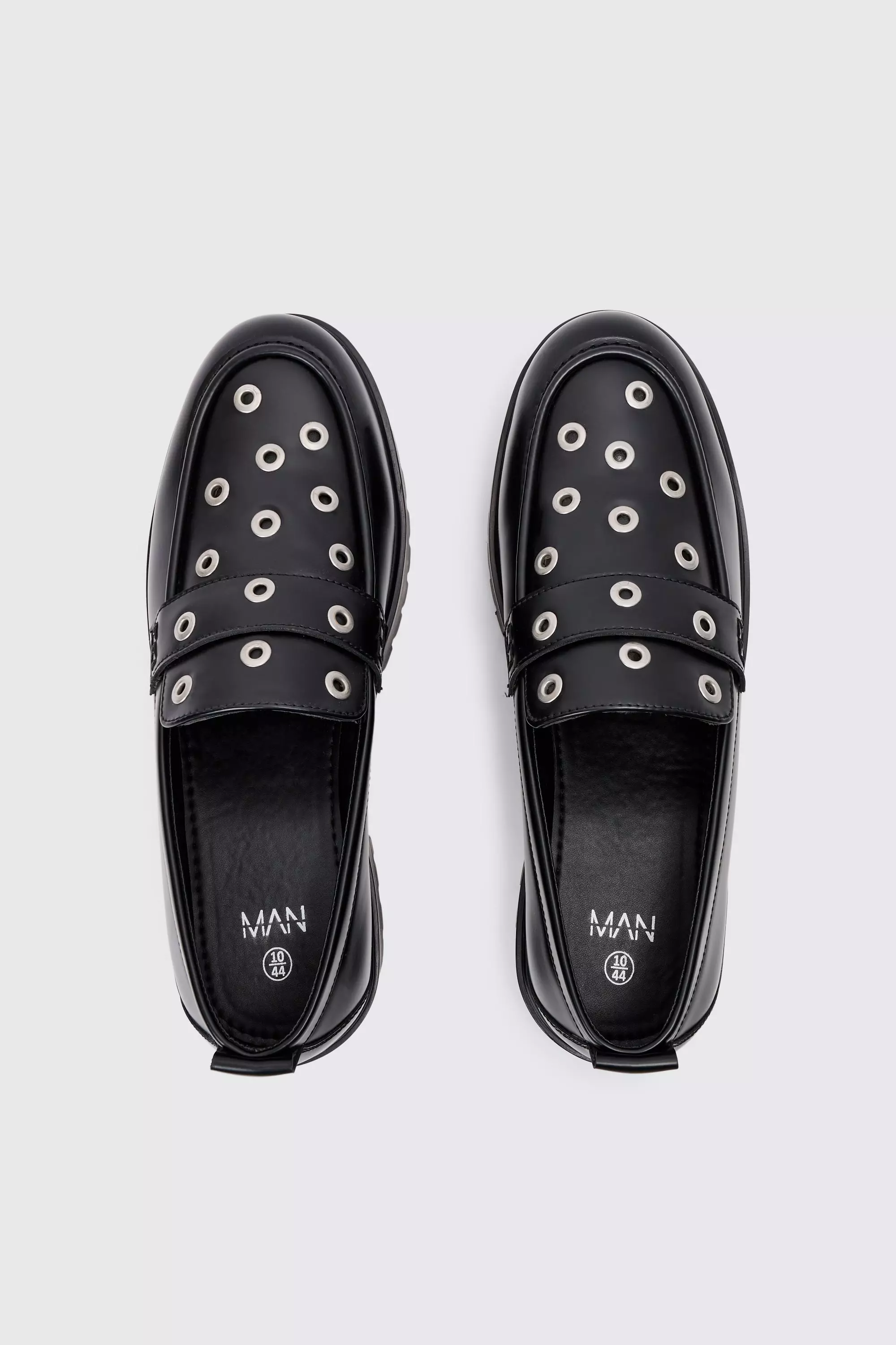 Pu Loafer With Eyelet Detail In Black صورة بديلة