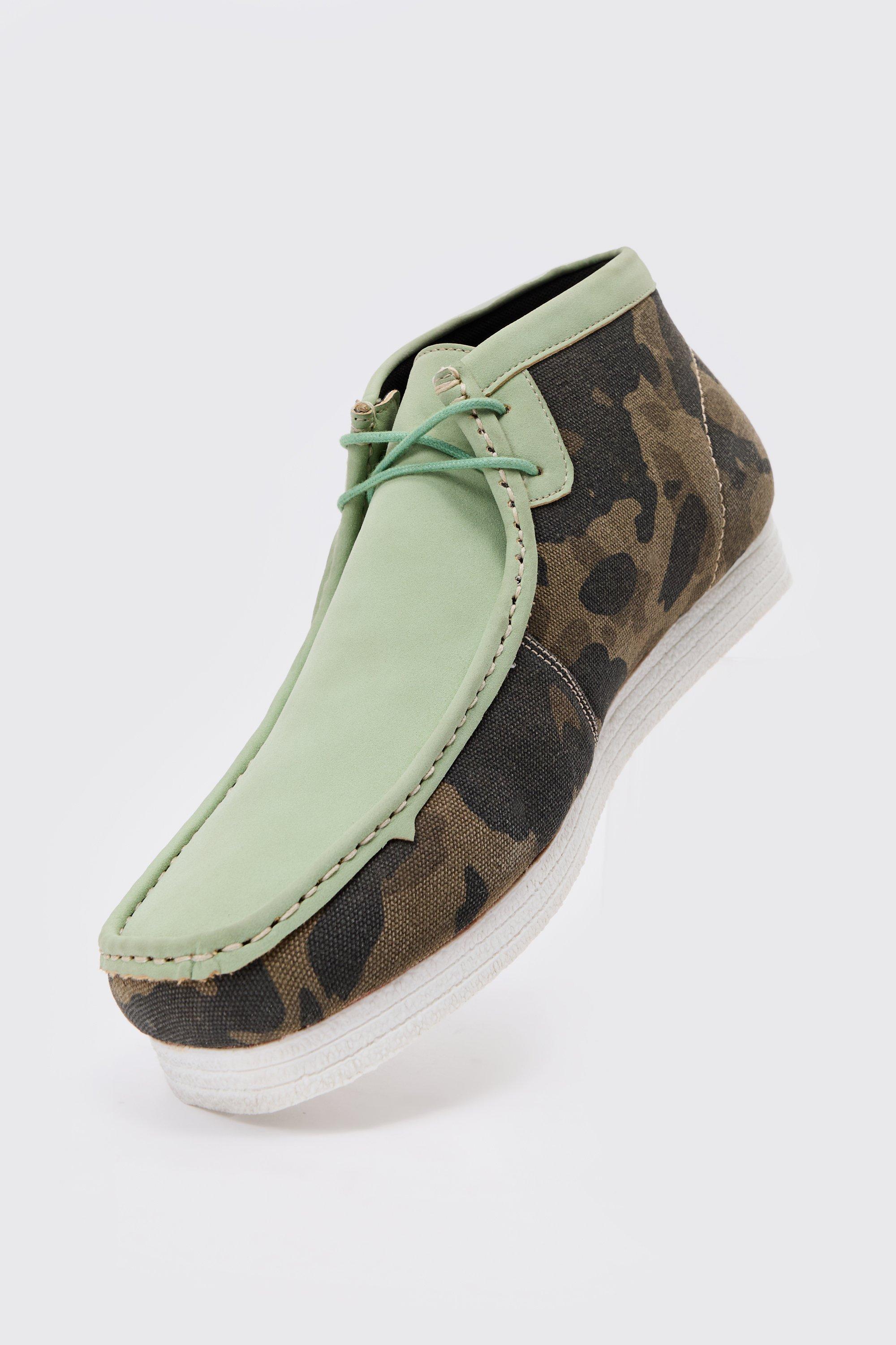 Scarpe a grembiule in scamosciato sintetico in fantasia militare color verde