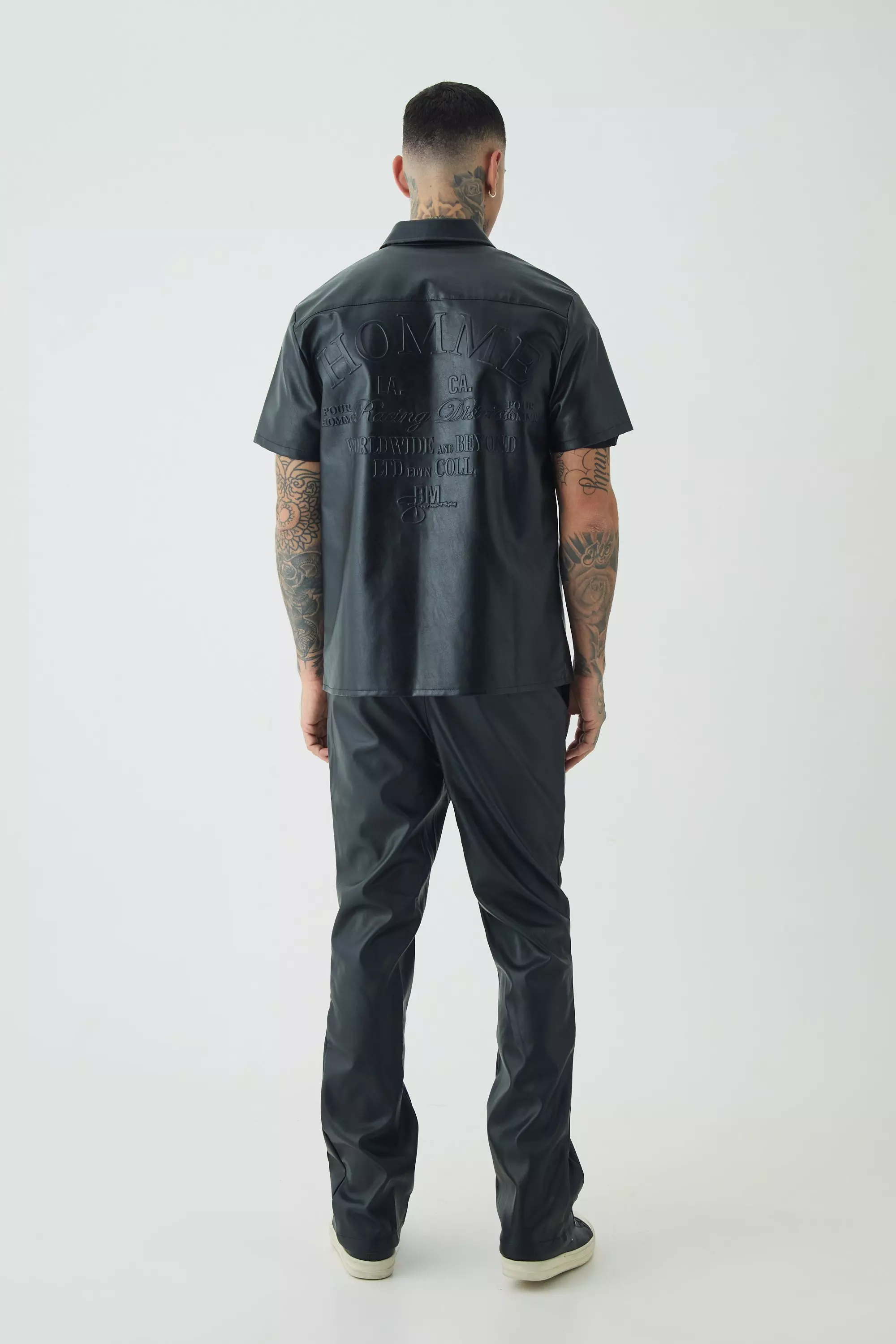 Black Tall PU Slim Fit Flared Trousers صورة بديلة