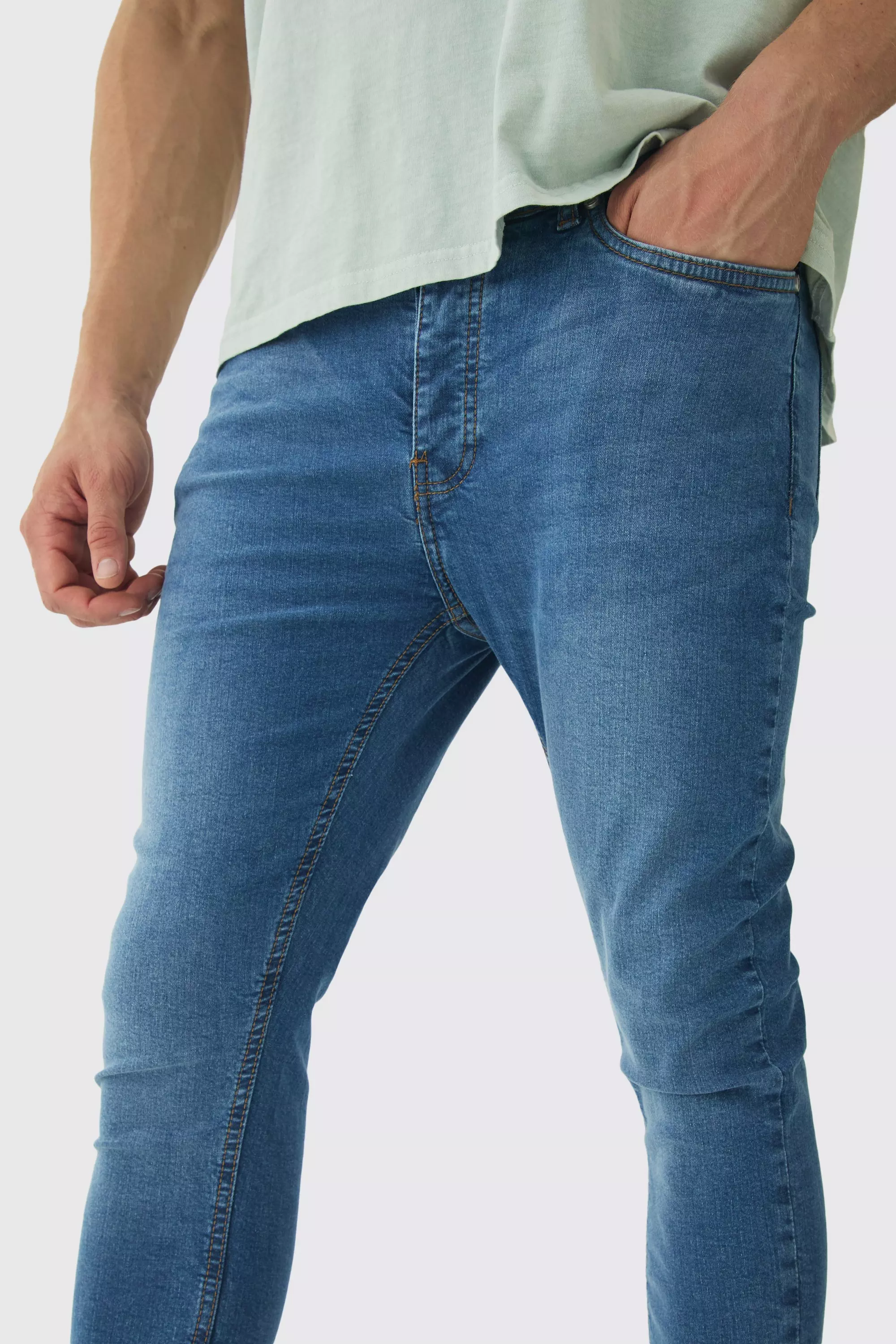 Super Skinny Stretch Jean In Mid Blue alternative image