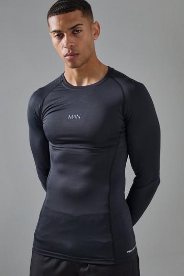 Man Active Base Layer Long Sleeve T-shirt black