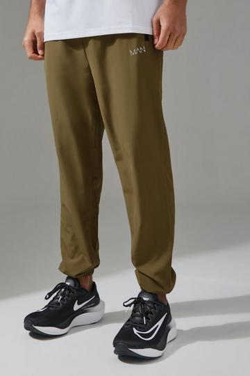 Khaki Man Active Gym Tapered Sweatpant