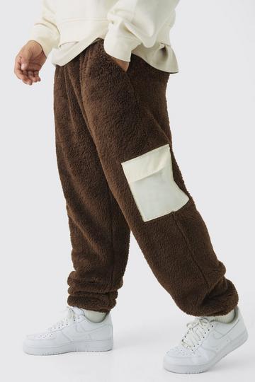 Regular Fit Teddy Borg Nylon Pocket Joggers chocolate