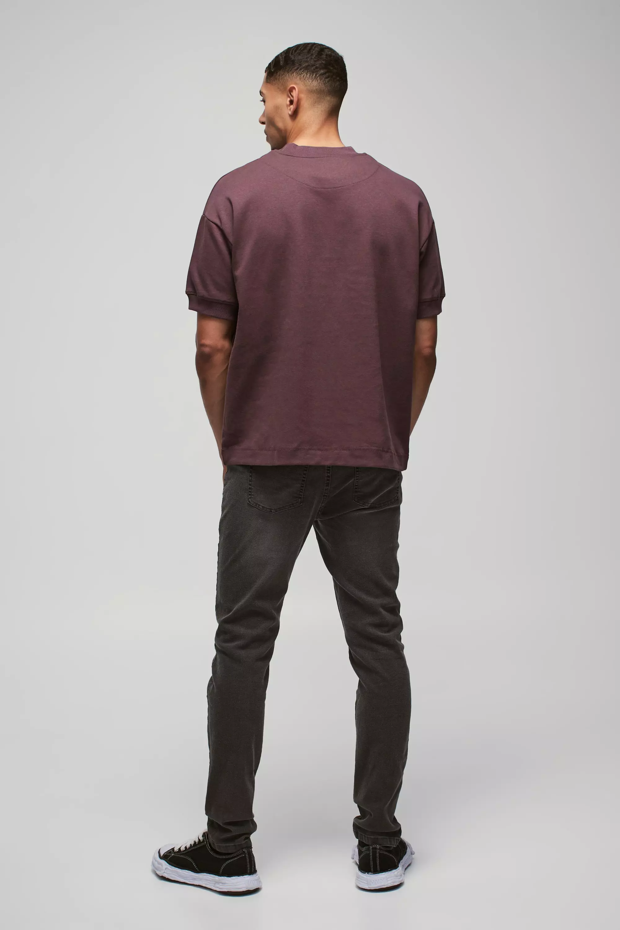 Plum Man Oversized Extended Neck Heavy Interlock Ribbed Cuff T-shirt صورة بديلة