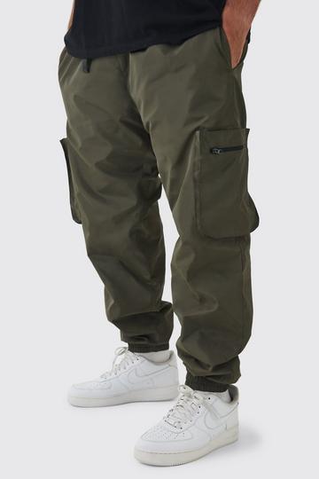 Plus Nylon Cargo Broek Met Zoom Detail In Charcoal khaki