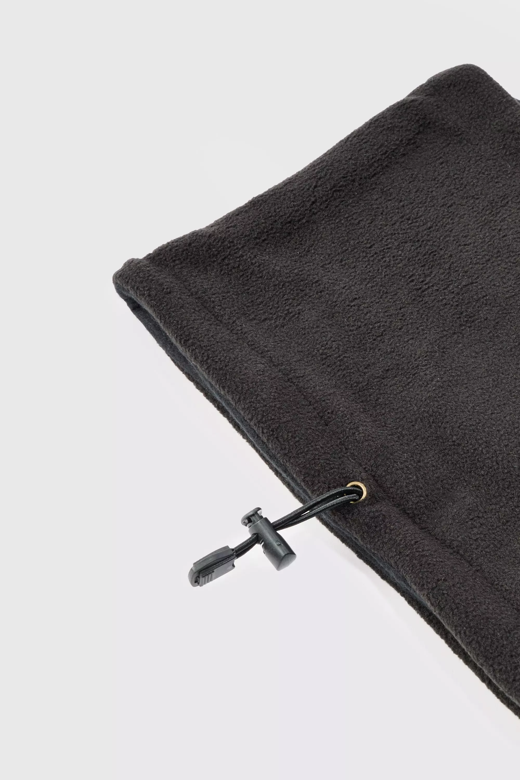 Black Man Active Fleece Snood alternative image