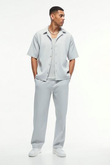 Oversized Short Sleeve Pleated Shirt & Straight Trouser grey