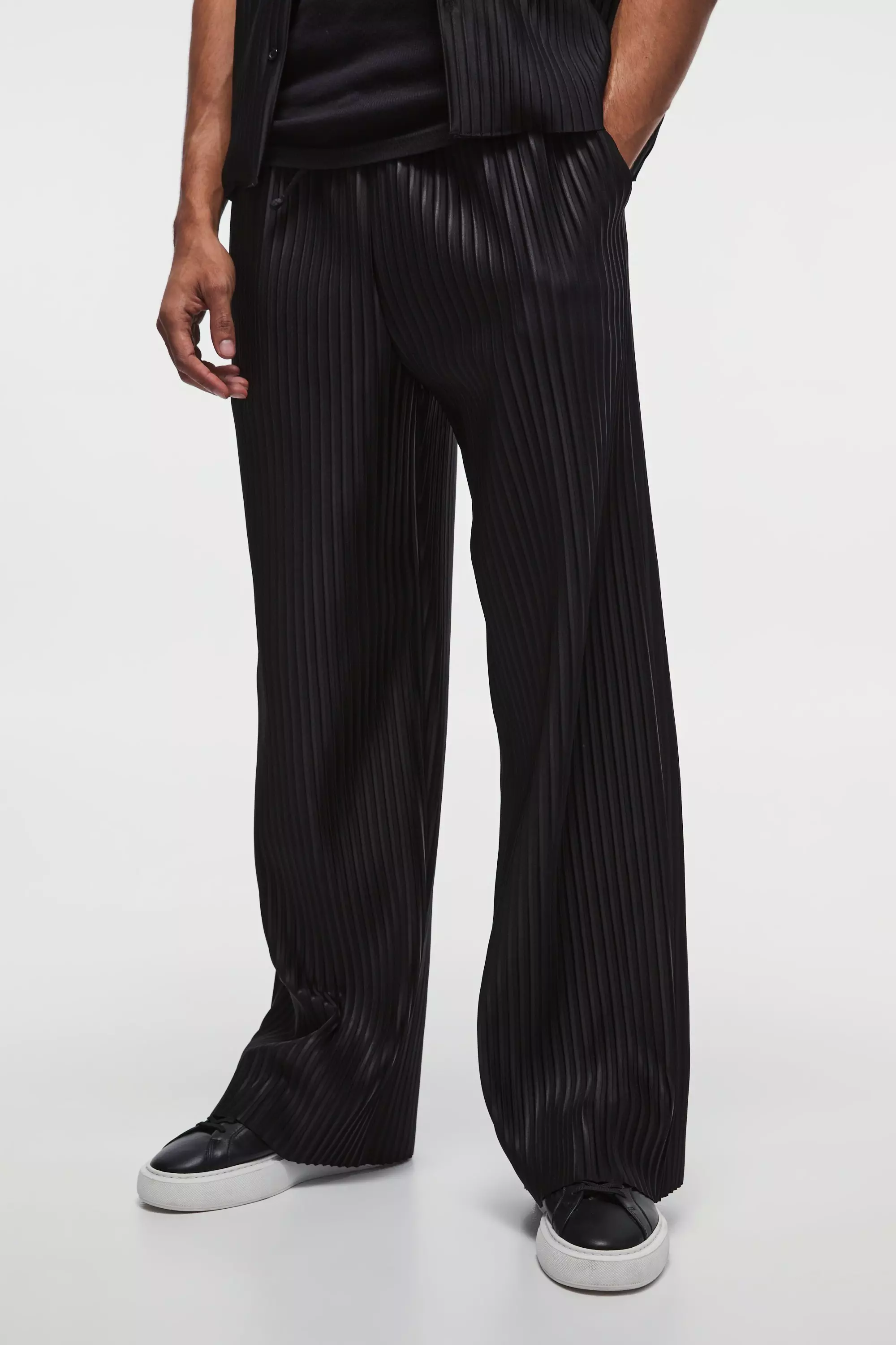 Mens wide leg pleated trousers hotsell