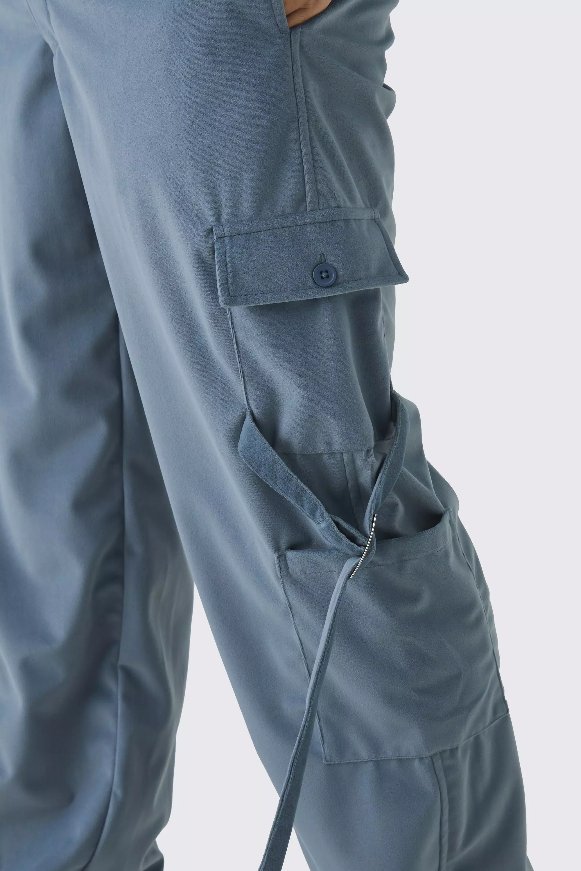 Slate Fixed Waist Relaxed Suede Cargo Strap Trousers صورة بديلة