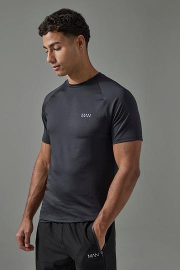 Man Active Muscle Fit T-shirt black