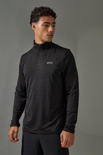 Man Active Lightweight Performance 1/4 Zip black