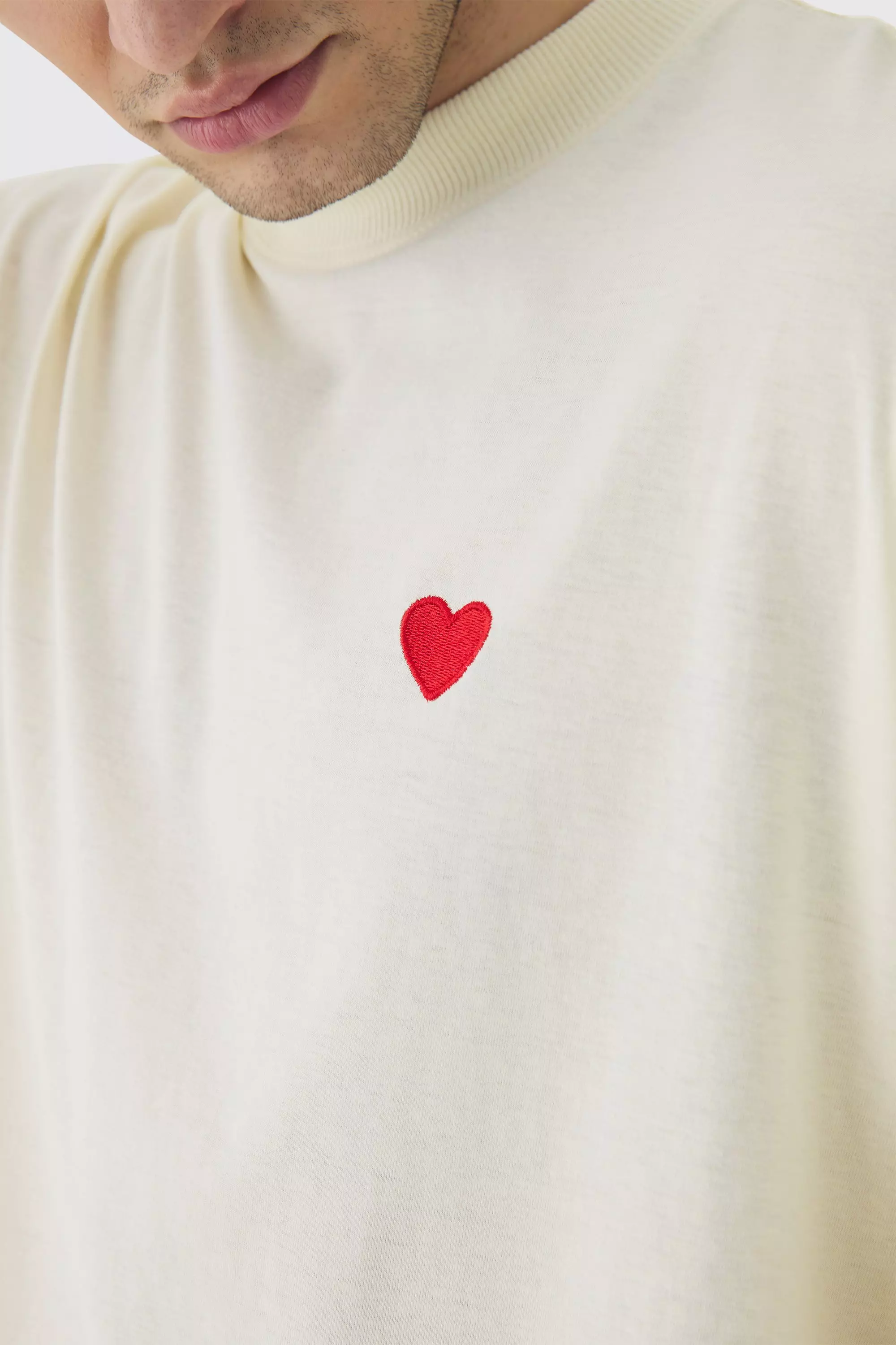 Ecru Tall Oversized Extended Neck Heart Embroidered T-Shirt alternative image