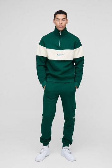 Regular Fit Man Diamond Colour Block Zip Funnel Neck Tracksuit forest