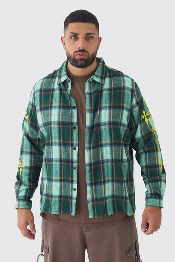 Plus Cross Applique Regular Fit Checked Shirt in Green violet