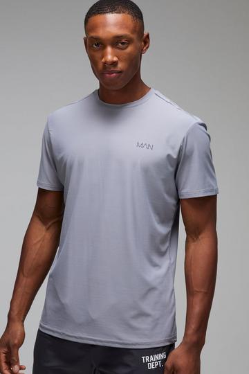 Grey Man Active Grid Regular Fit Performance T-shirt