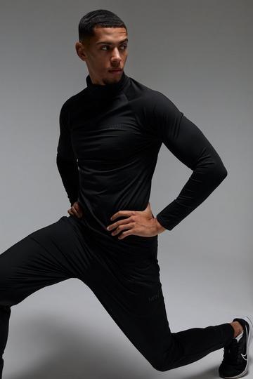 Man Active Fleece Back Performance 1/4 Zip & Tapered Jogger black