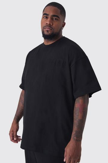 Plus Oversized Worldwide Embossed T-Shirt black