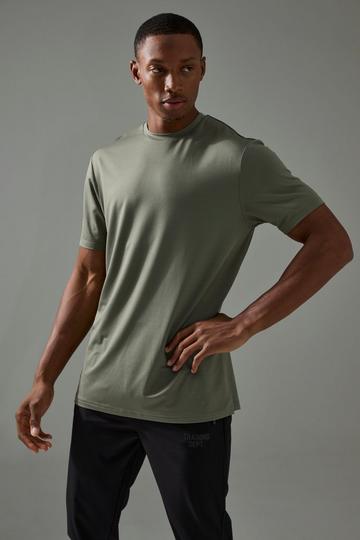 Man Active Sweat-Wicking Gym Performance T-Shirt khaki