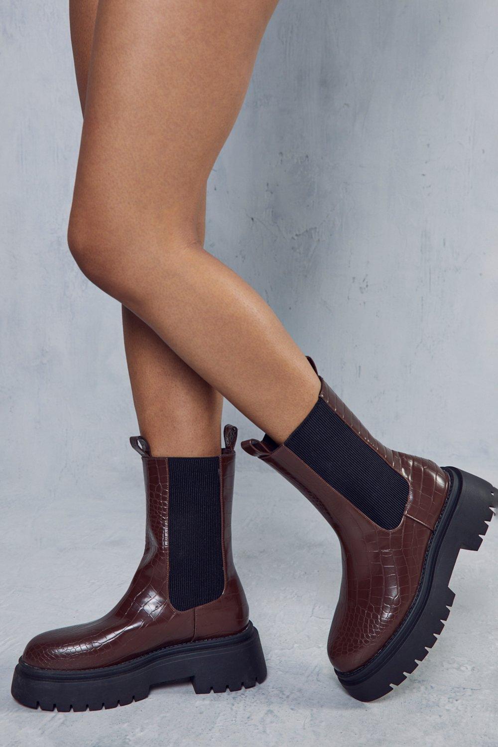 Boohoo hotsell chunky boots