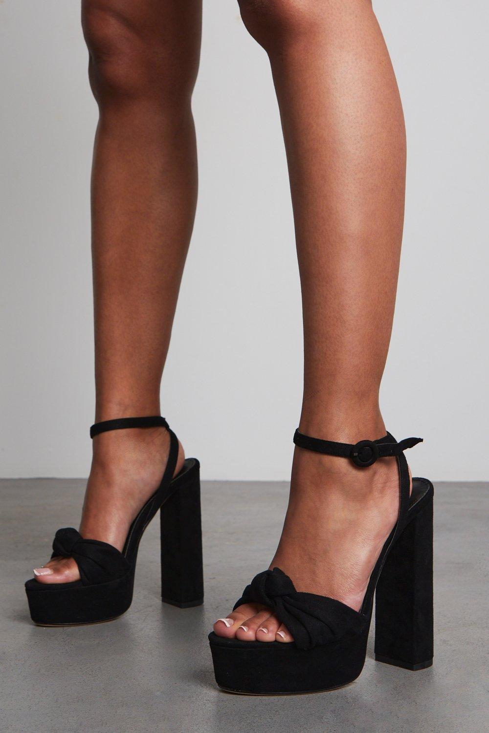 Extreme platform outlet heels