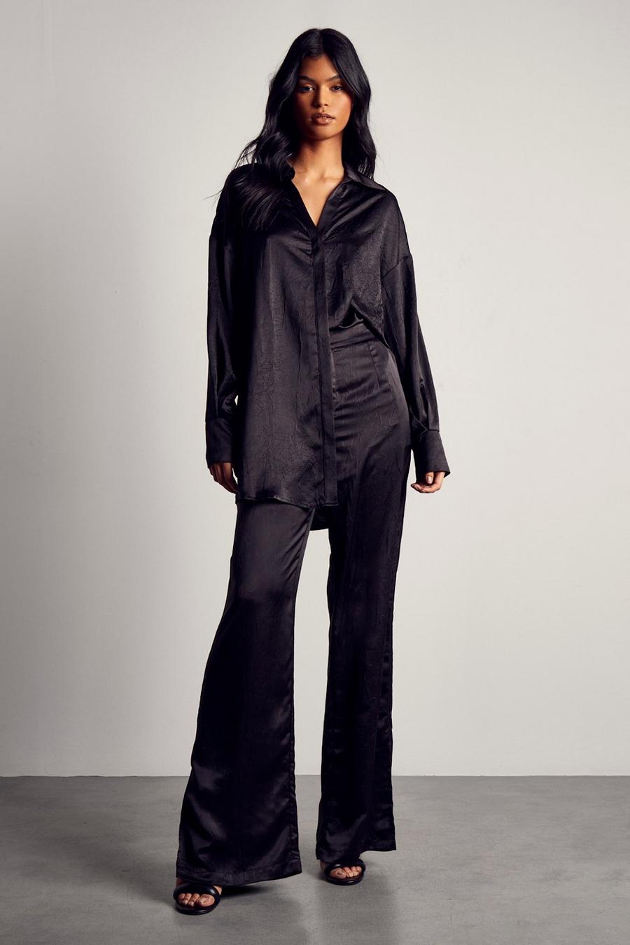 Black Textured Crinkle Satin Relaxed Trousers image number 1